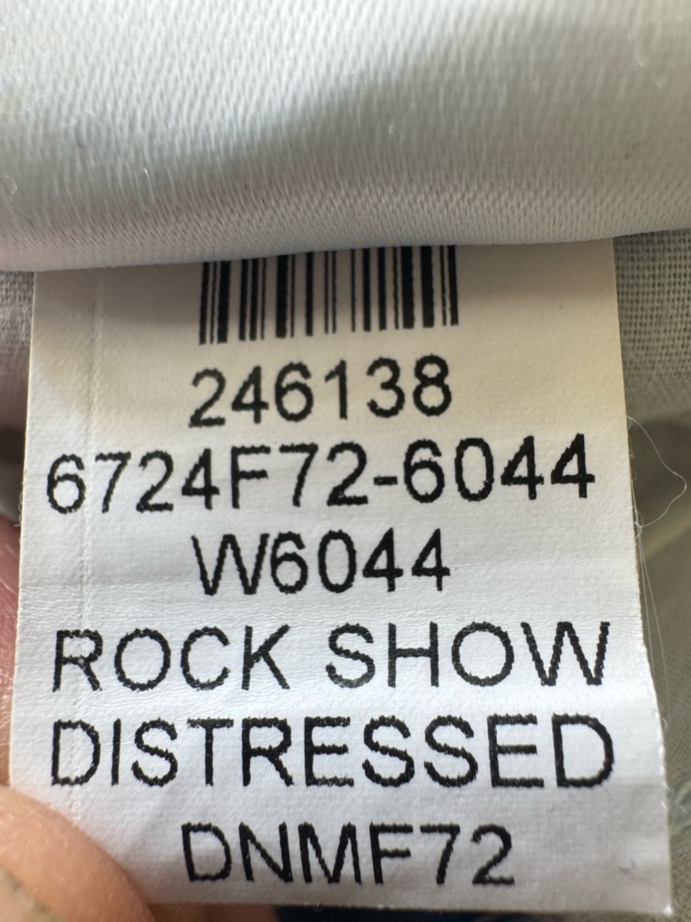 Paige: Anessa Raw Hem in Rock Show Distressed denim size 29 - Picture 4 of 7